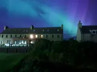 The Sands Hotel, Orkney Hotel a Burray Village