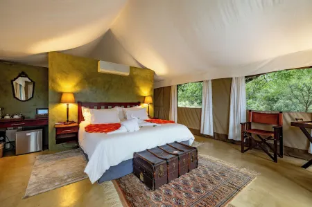 Phelwana Game Lodge