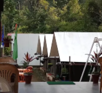 Eden RiverSide Camp