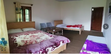 Diamond Deluxe Hotel Karimabad Hunza