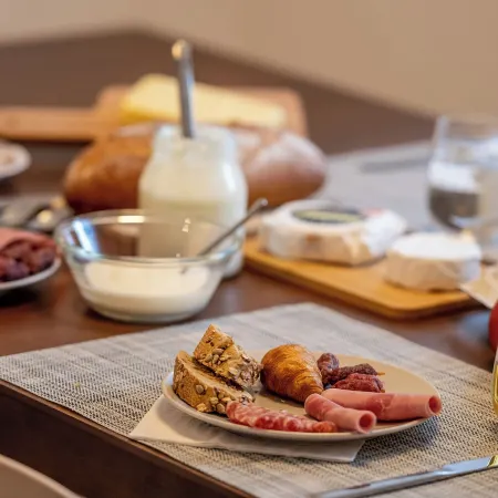 Montela Apartment-Hotel & Resort