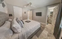 Villa Nautilus New Lux 3 Story Pool Hot Tub Home with Elevator- Steps Away from the Beach - balcony