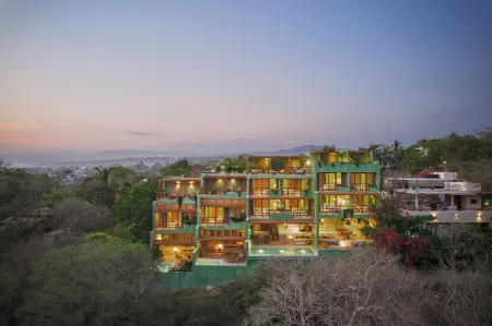 Punta Nayaá - Adults Only Отели рядом с достопримечательностью «Сикатела»