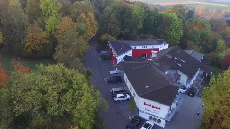 Hotel Jakob Отели в г. Шафхайм