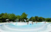 Isaresidence Holiday Resort - pantai