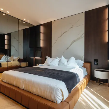 Green Park Penthouse Suite & Pool