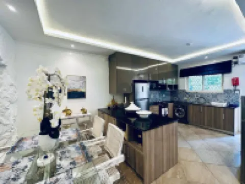 Cosy Luxury Apartment-Diani - 홈스테이
