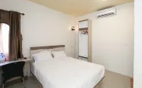 Rayhan Square Hotel Hotels in Benteng