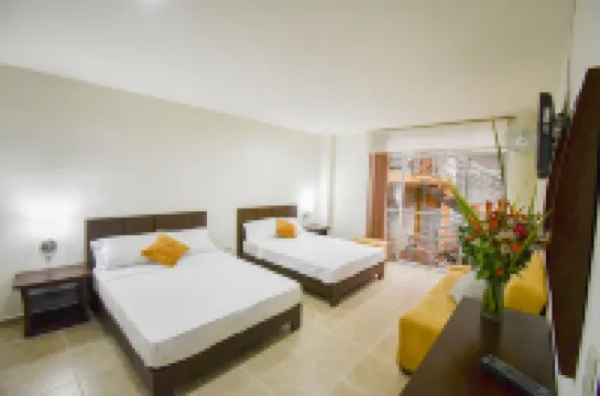 Hotel Mónaco Armenia