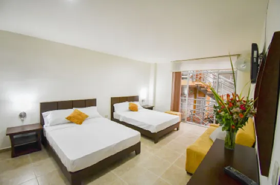 Hotel Mónaco Armenia