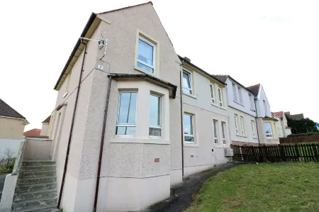 Signature - Gartlea House Отели в г. Эйрдри