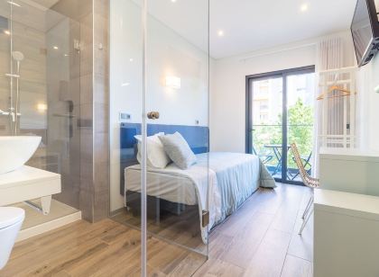 Avenue 41 Guest House