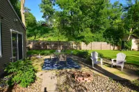 3 Blocks From Nd 3 Bedroom 2 Bath Home 1815