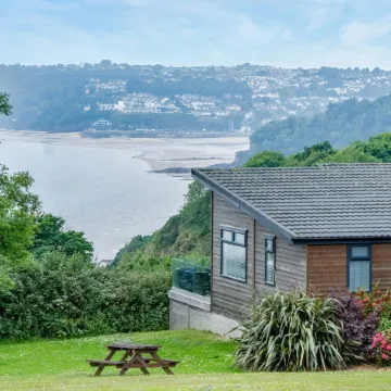 Shearwater 30 - 2 Bedroom Lodge - Summerhill