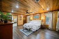 Red Fern Cabin Beauty Awaits