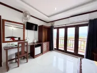Vang Vieng Sisavang Hotel - Pools