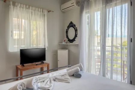 Alisahni Home 1 Отели в г. Vamvakopoulo