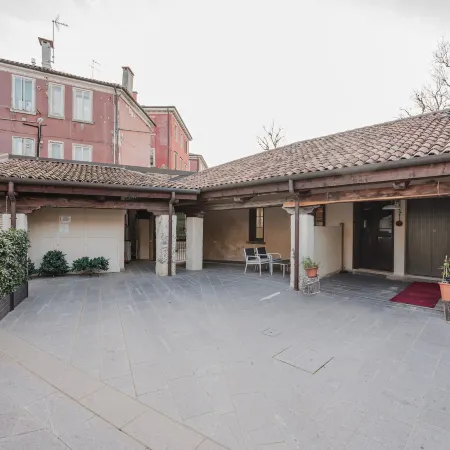 Casa Dell'Aquila - 10 Min from Venice Отели рядом с достопримечательностью «Анфора»