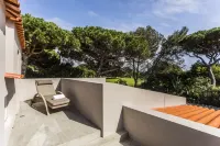 Light Villa by Cadenzalux