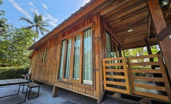 Punnattha House by Peema Villa