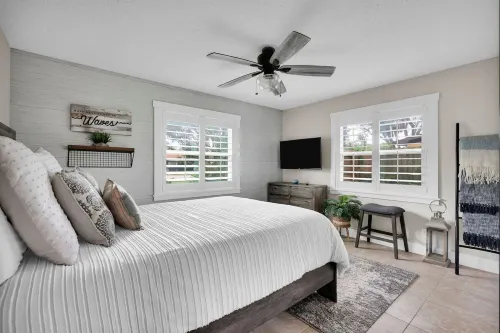 Welcome Basket Pool By Beach Fire Pit BBQ PS4