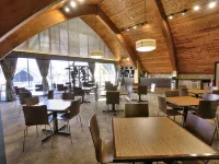 Perry's Ocean-Edge Resort Hotels near Sun Splash Park
