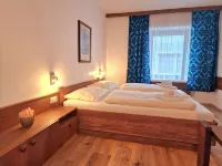 Pension "Zum Goldenen Kreuz" - 2-Star
