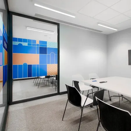 Kepler Club Riga Airport Hotel - Airside EU Transit Area Отели рядом с достопримечательностью «Золитуде»