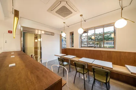 Chuncheon BOM Stay Отели рядом с достопримечательностью «Канвонский национальный университет»