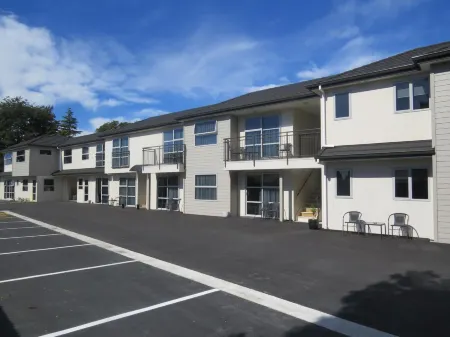 Ellena Court Motel Отели в г. Бленхейм