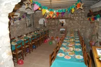 Albergue Rural Cal Picarol - Inns