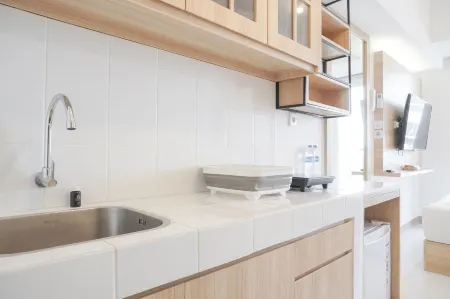 Fancy Designed Studio Room at Tokyo Riverside Pik 2 Apartment