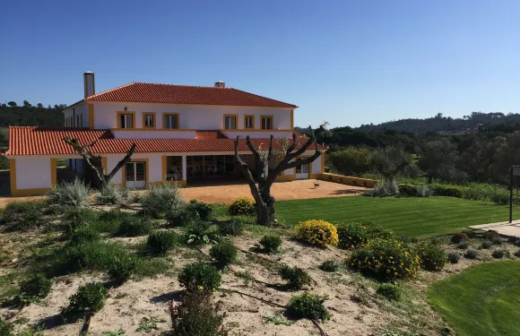 阿爾法洛家庭旅館