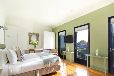 Aubrey Hotel Boutique