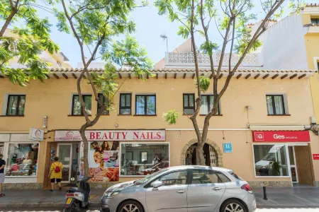 Hostal Costabella Powered by Faro Homes