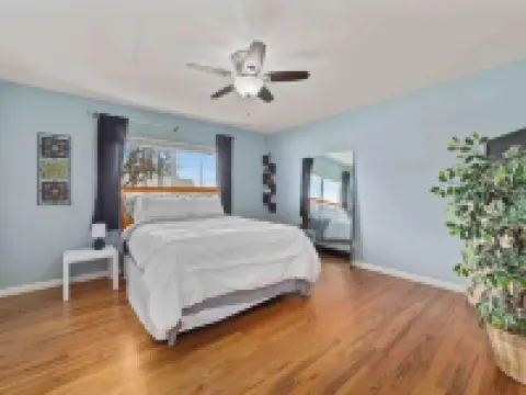 Yuba City 3 bedrooms 4 beds 2 ba Spacious Game Room Games Playground Trampoline Hotels in Sutter County