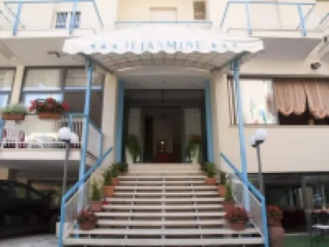 Hotel Jasmine Beach
