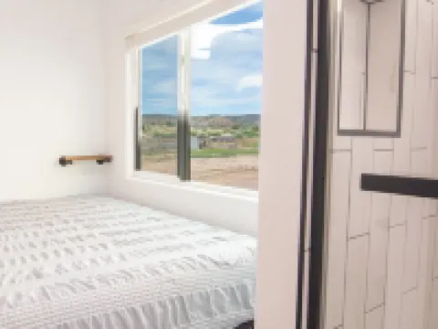 Luxury Stargazing Container Near Sedona • Hot Tub & Desert Views Hotels in Cornville
