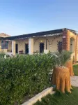 Camp Pyramids View Hotel