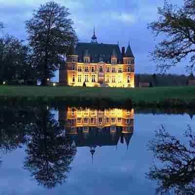 Château de Tilly Hotel Exterior