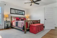 Amazing Connestee Mountain Home Hideaway