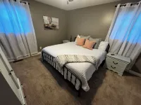3-bedroom w/pool and all the comforts of home in Muscle Shoals-recording capital