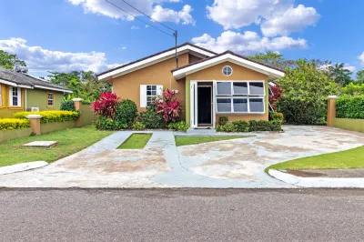 Drax Hall Pool Gym Gated Tennis Kidsplygrnd 304 Hotels in 