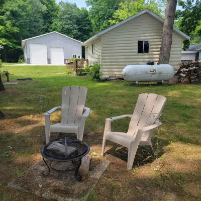 Croton Pond Cottage and dock- pet friendly!