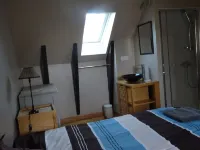 beautiful 3 bedroom house,panoramic view, ocean access