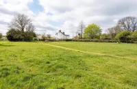 Beautiful 4 bedroom 19th Century Farmhouse