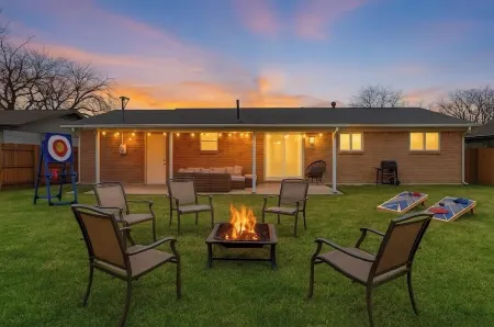 European Unique Hideaway⭐️Central Location⭐️Netflix⭐️GameRm⭐️Free Wine & Wifi⭐️