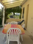 Independent cottage in private air-fenced yard-pool Provence Hotel a Pernes-les-Fontaines