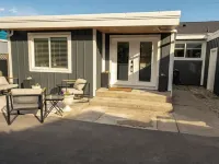 Serenity: Rockcliffe Getaway Hotels in Oliver