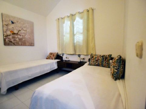 Comfort bungalow (1st row) in exclusive complex directly by the sea/beach pool